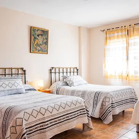 Arroal I Country house *