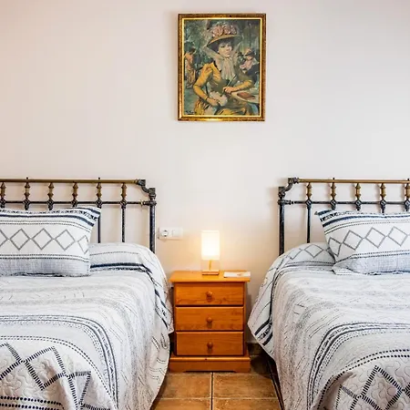 Arroal I Country house